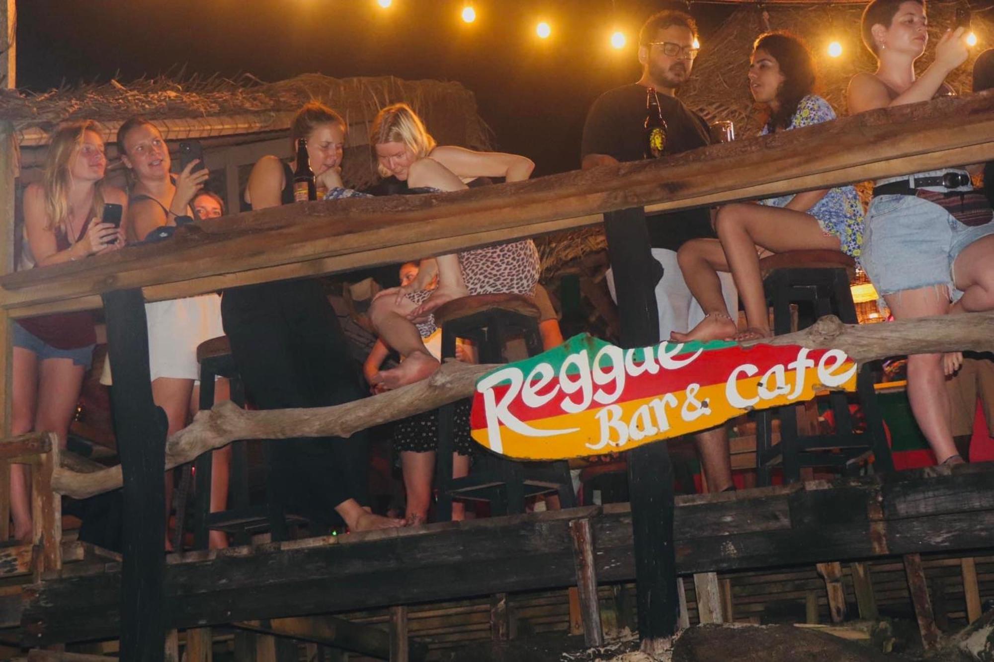 Backpack Beach Hostel & Reggae Bar Bussa المظهر الخارجي الصورة