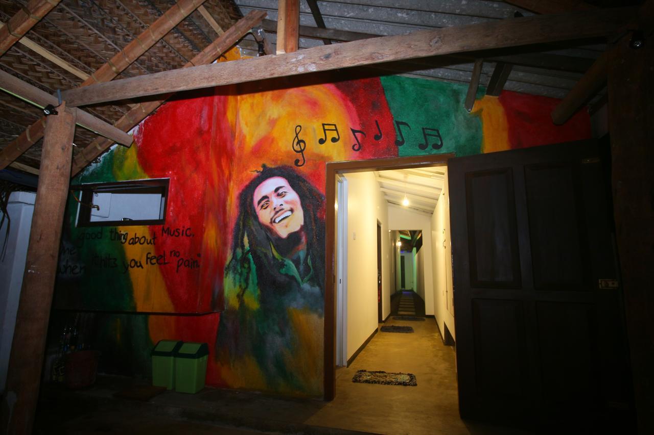 Backpack Beach Hostel & Reggae Bar Bussa المظهر الخارجي الصورة