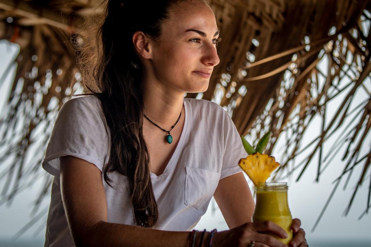 Backpack Beach Hostel & Reggae Bar Bussa المظهر الخارجي الصورة
