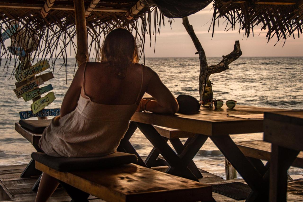 Backpack Beach Hostel & Reggae Bar Bussa المظهر الخارجي الصورة